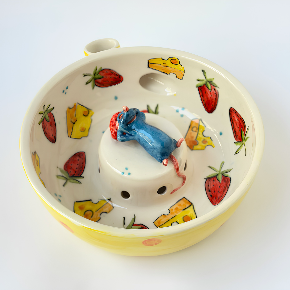 Handmade Ceramic Berry Bowl, Strawberry Colander, Fruit Washing Bowl with Drainer, Cottagecore Kitchen Gift | LA104