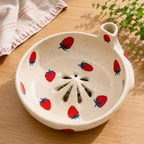 Handmade Ceramic Berry Bowl, Strawberry Fruit Colander, Berry Washing Bowl, Cottagecore Kitchen Decor, Gift for Her | LA100