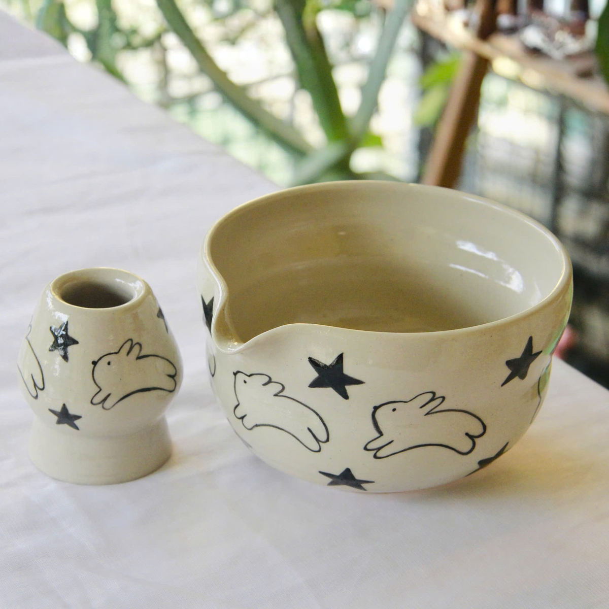 Minimalist Bunny Star Hand-Painted Ceramic Matcha Bowl and Whisk Holder Set • HX06