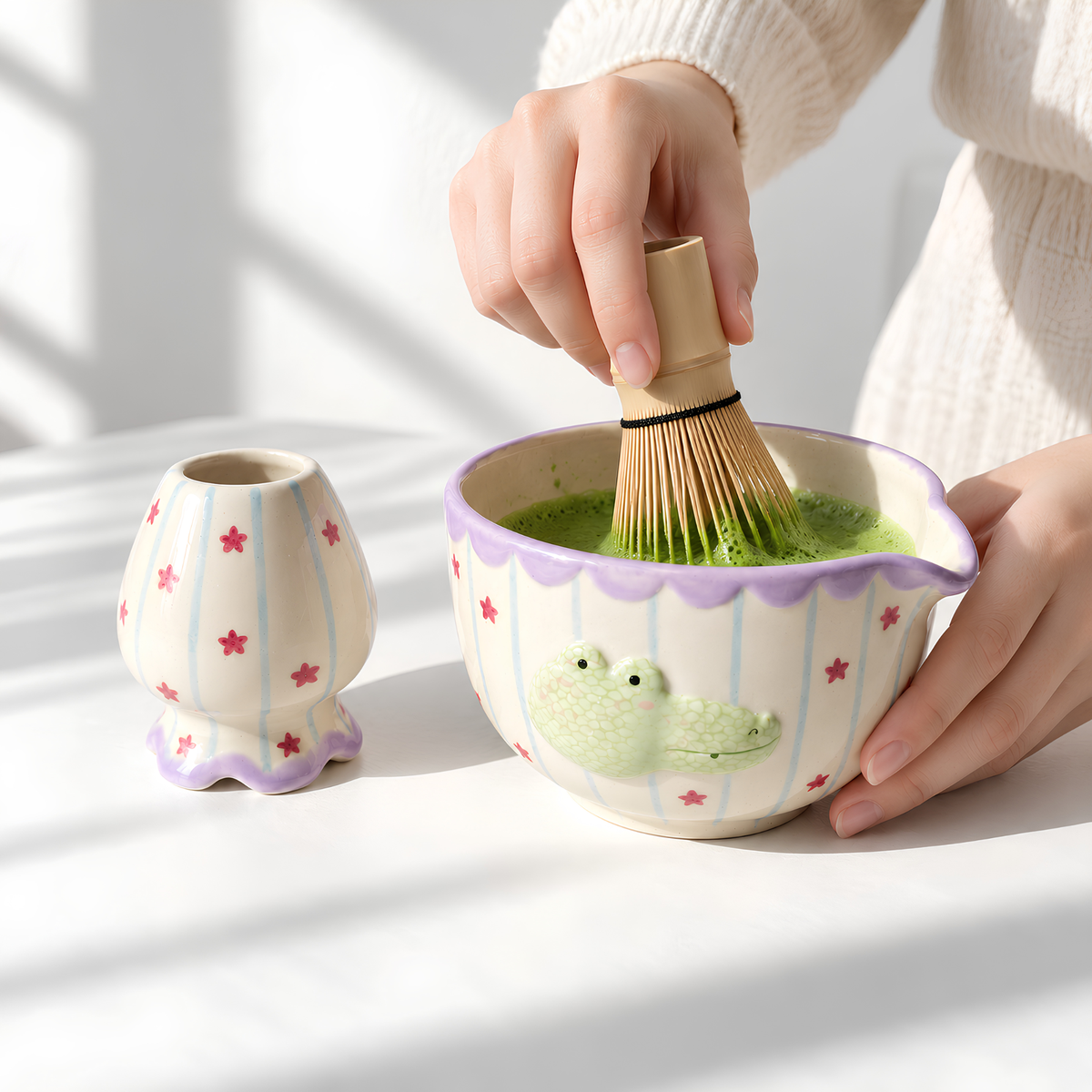 Cute Crocodile Matcha Bowl Set - Handmade Ceramic Chawan with Pouring Spout, Whisk Holder